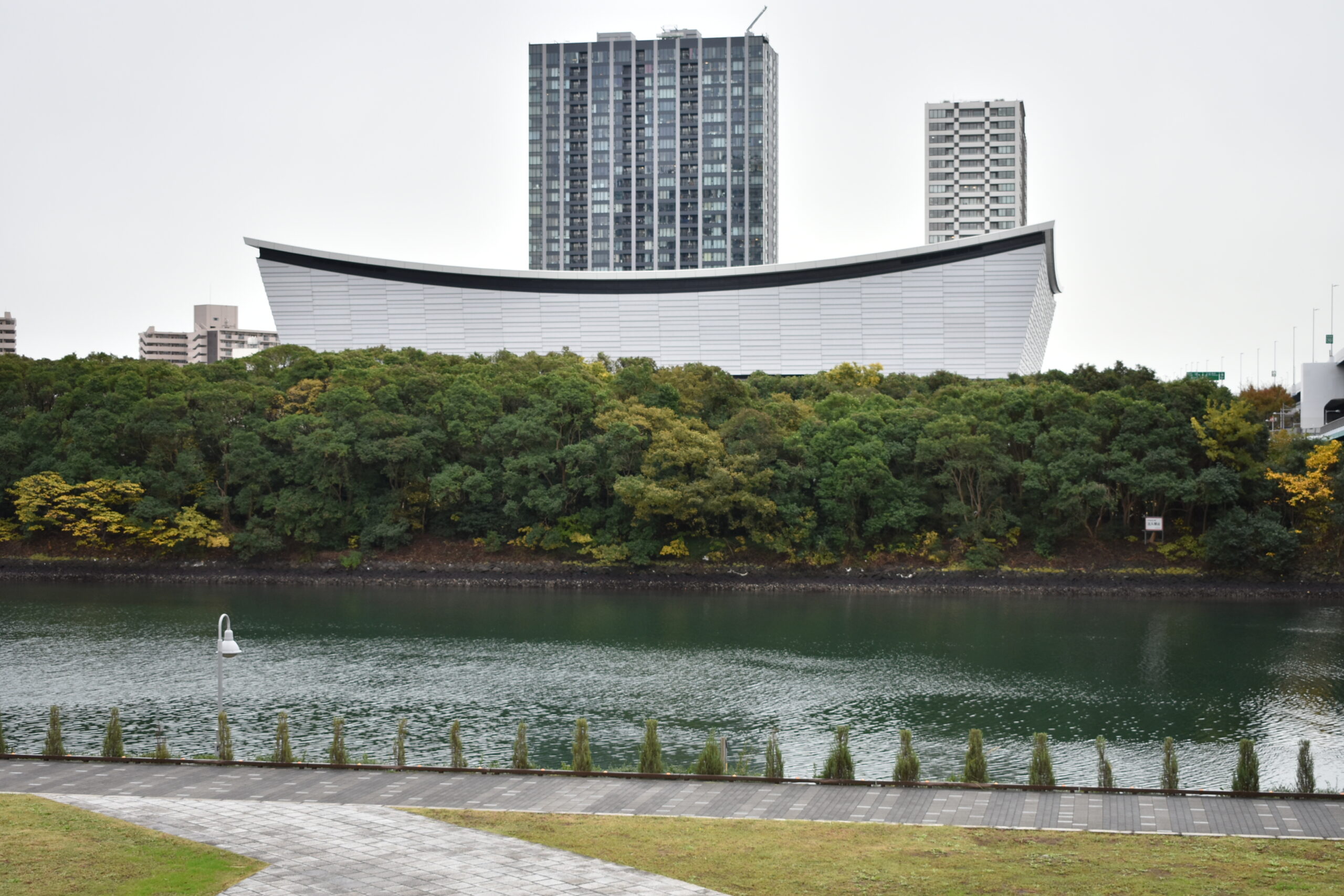有明アリーナの外観