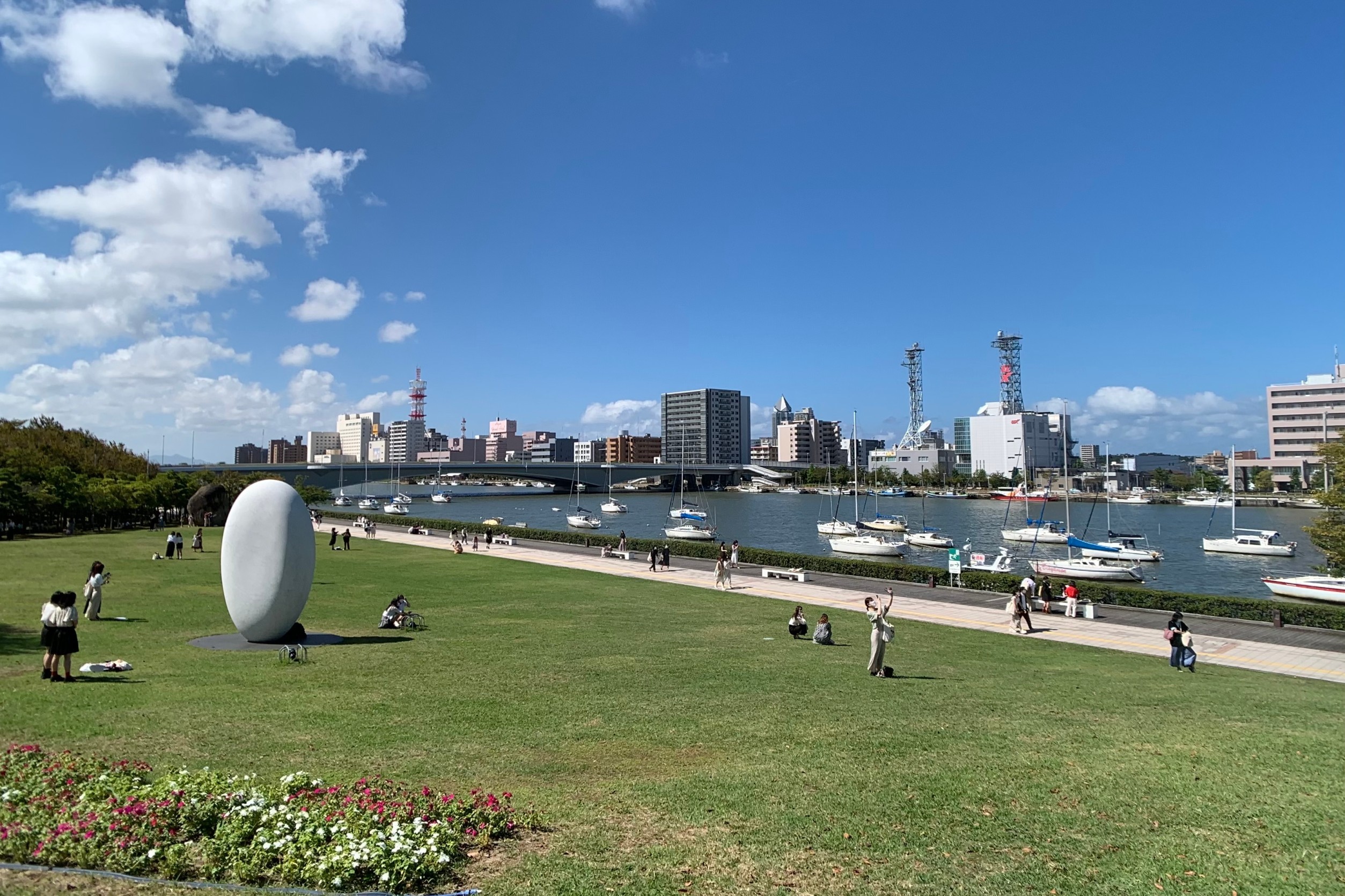 朱鷺メッセの外観