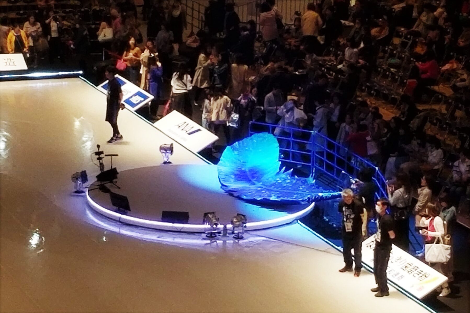 武蔵野の森総合スポーツプラザの外観