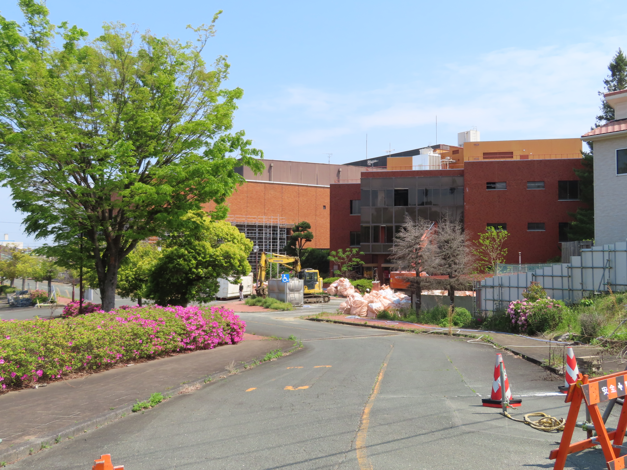 静岡市民文化会館の外観