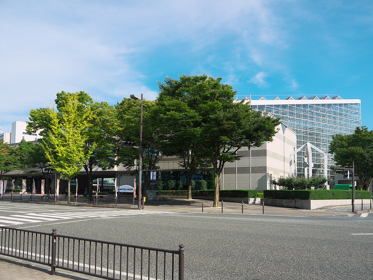 鳥取県立県民文化会館の外観