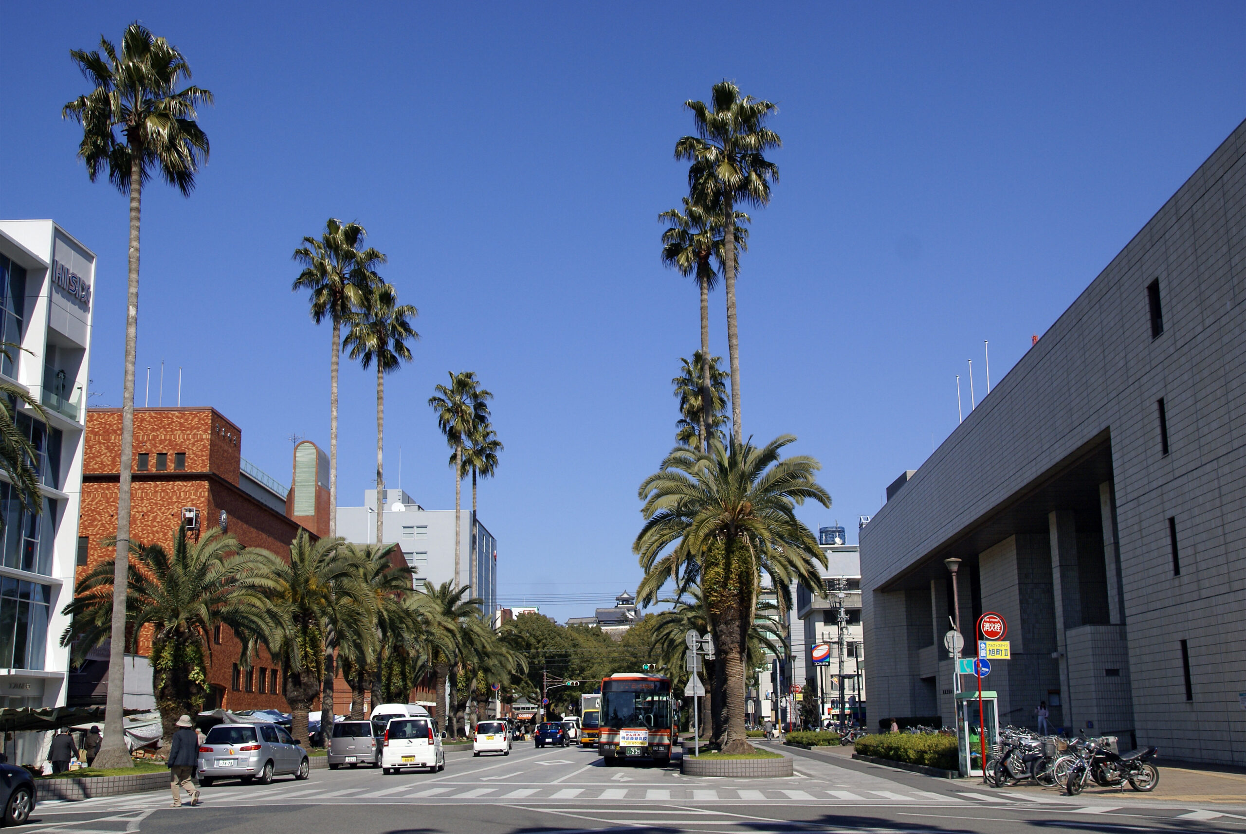 高知県立県民文化ホールの外観