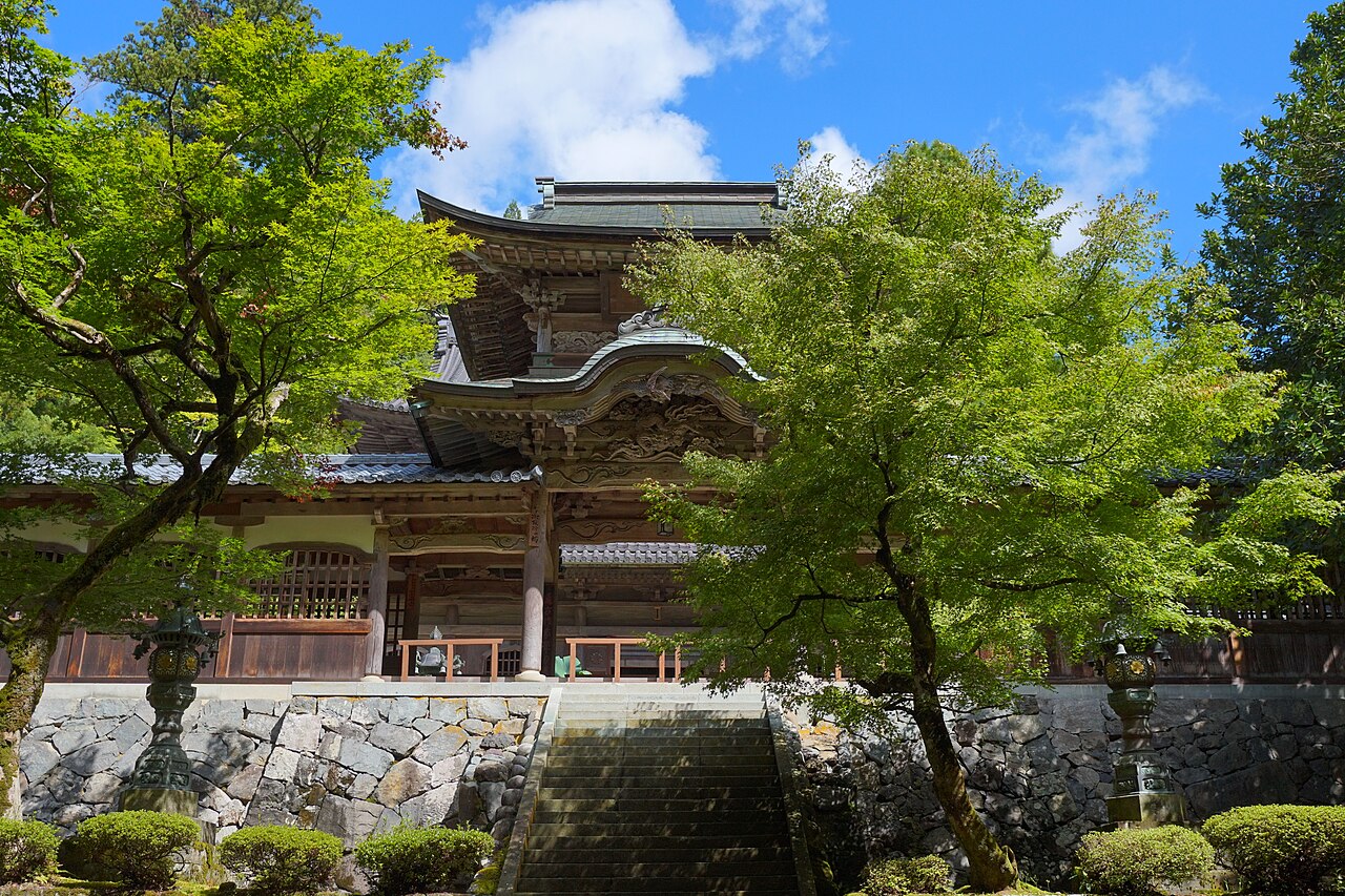 永平寺の中雀門