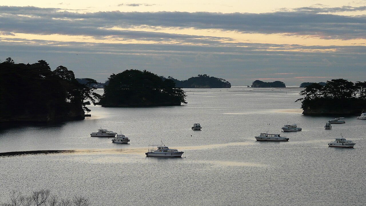 松島湾の島々と海の景観