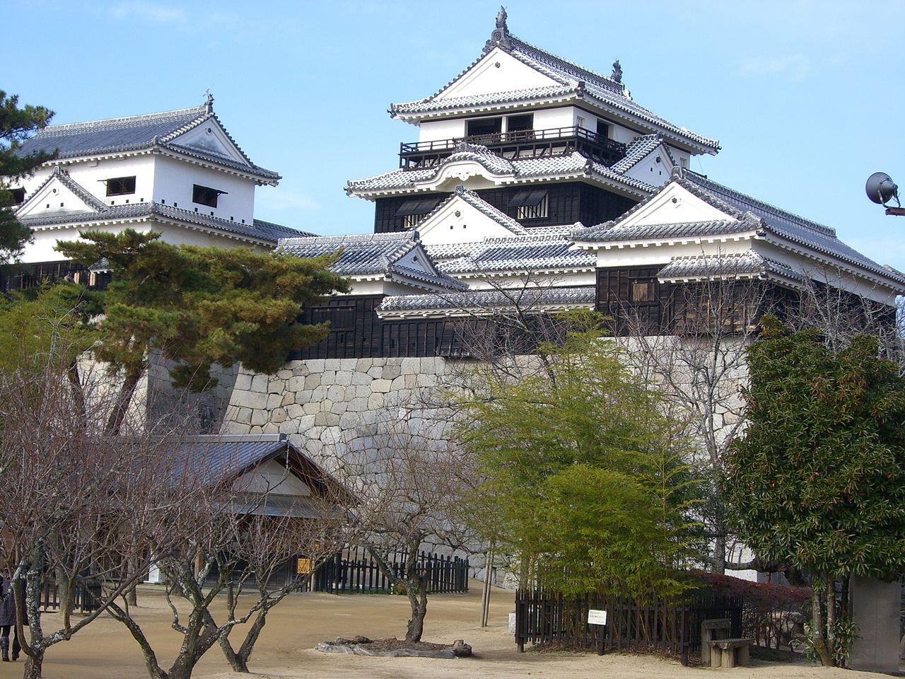松山城の外観