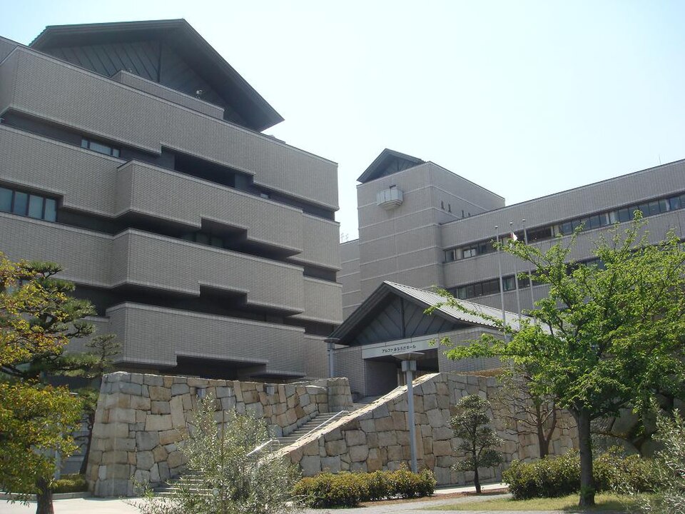 レクザムホールの外観