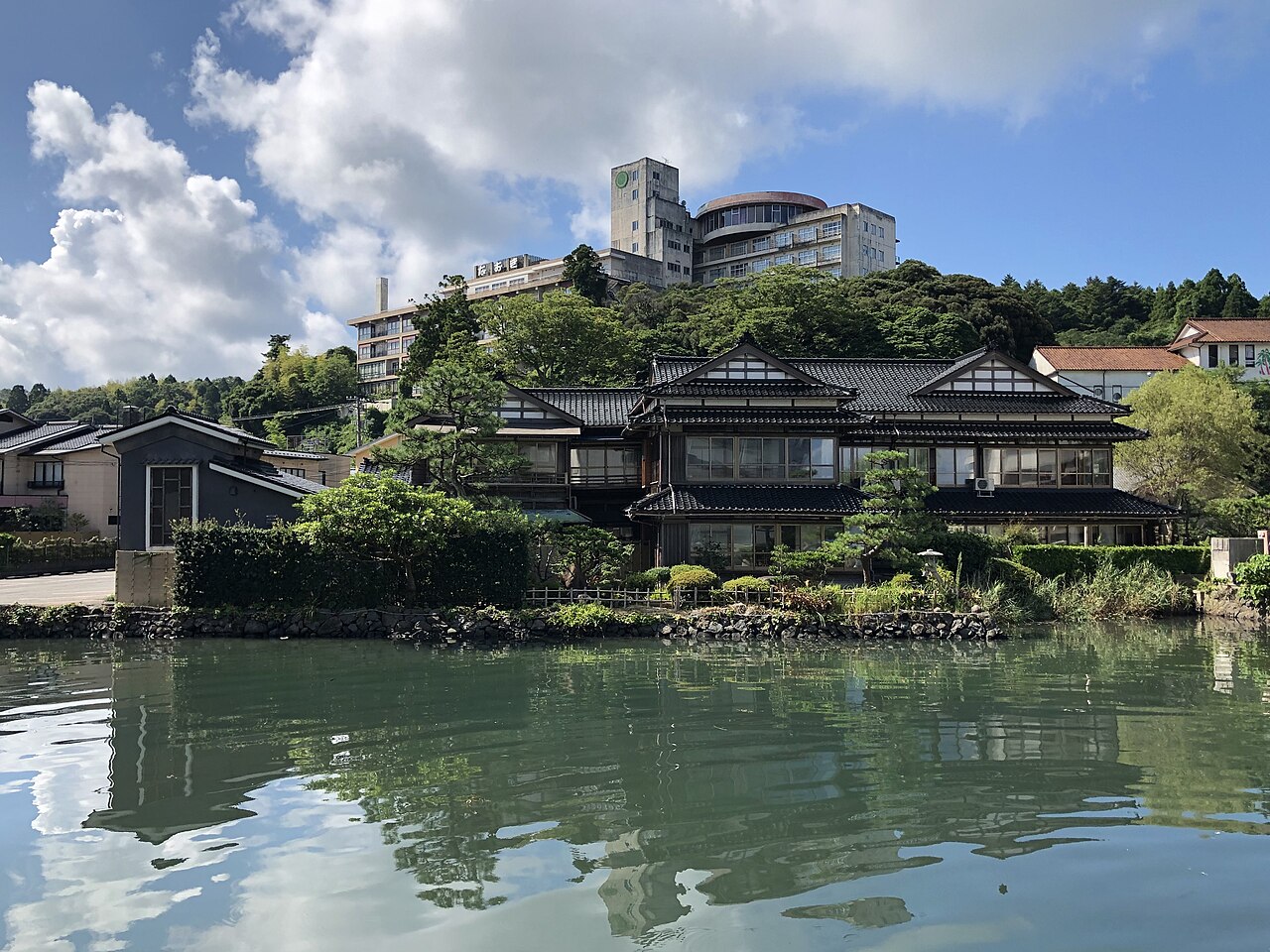 和倉温泉の外観