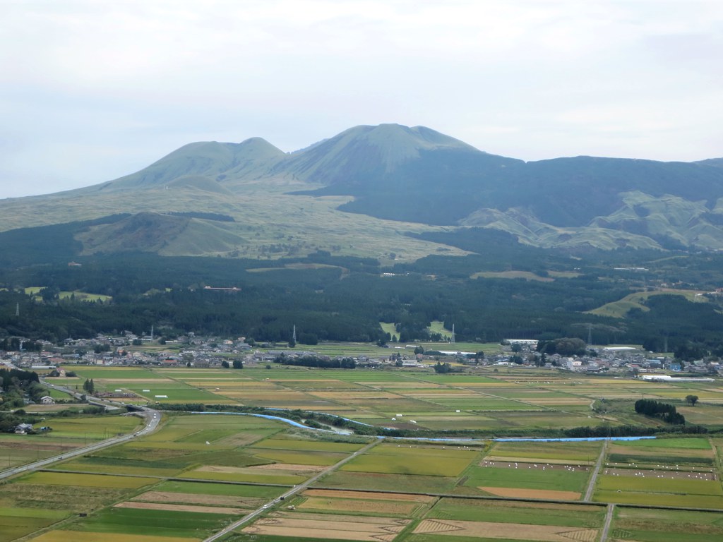 阿蘇山火口の風景