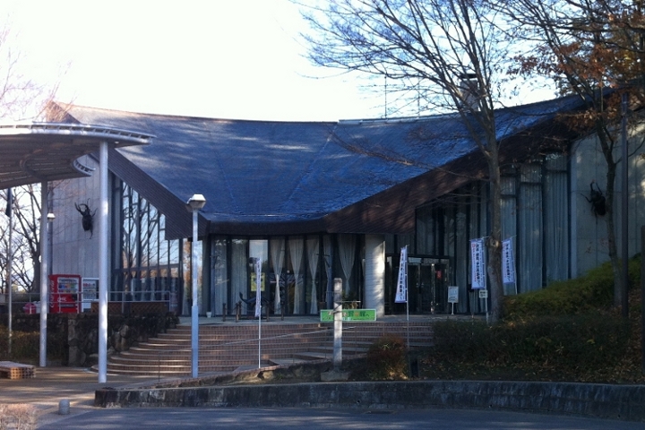 橿原市昆虫館の外観（奈良県橿原市南山町）