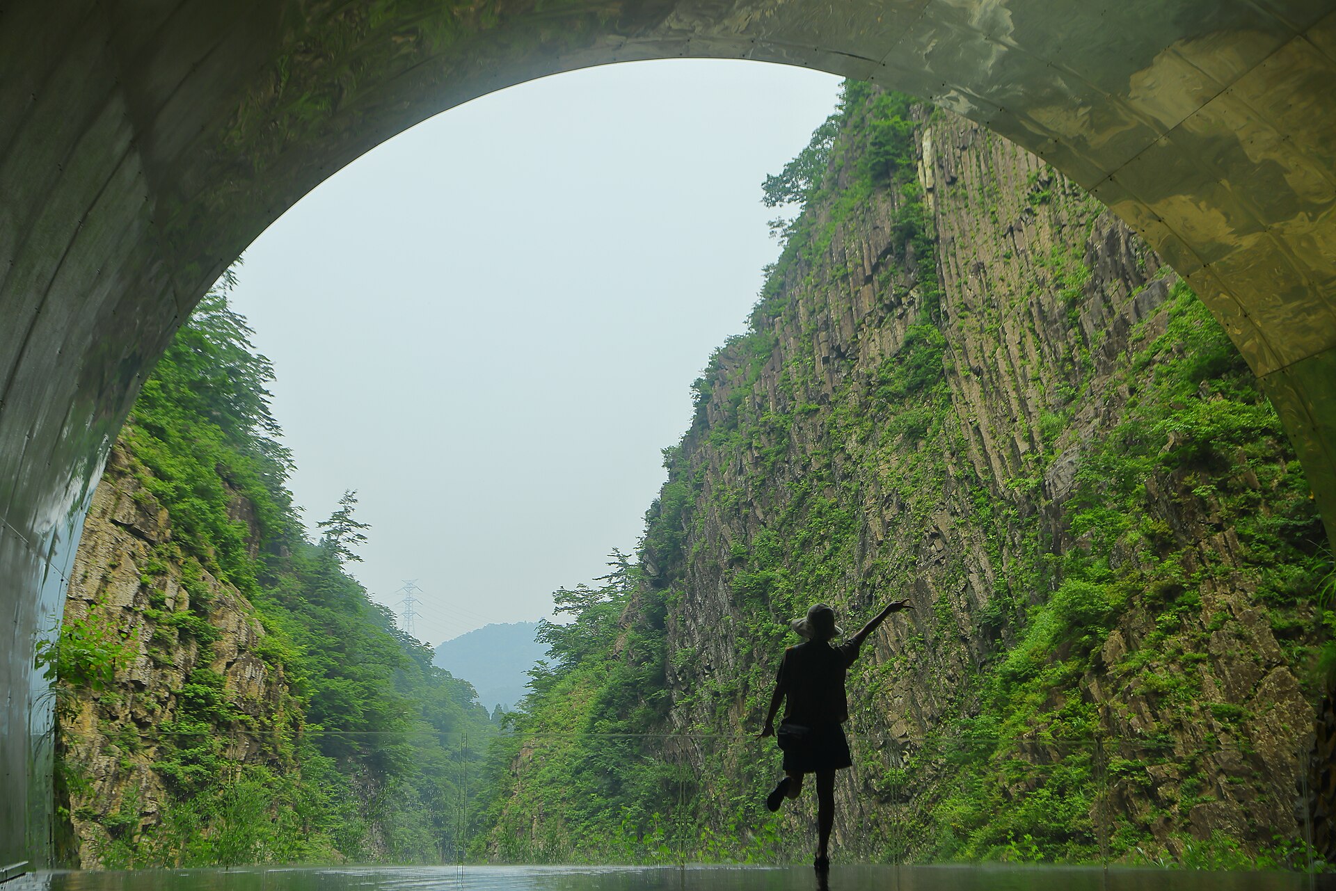 清津峡の渓谷風景