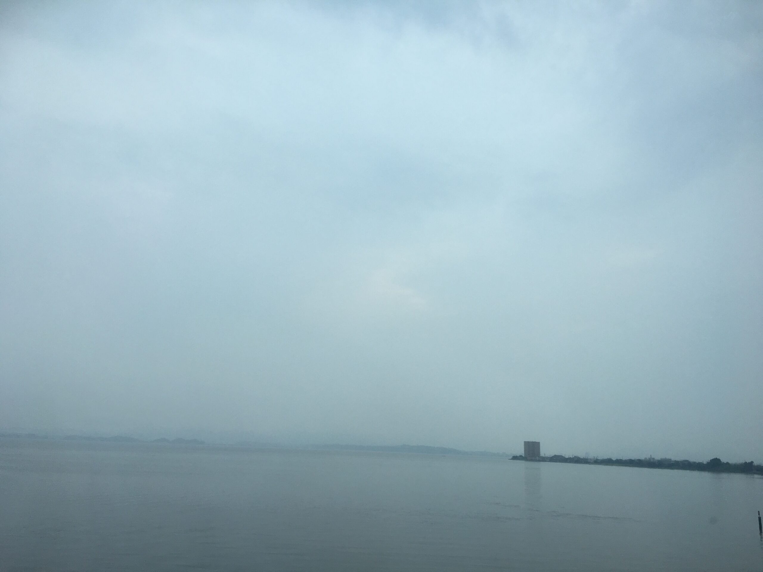 宍道湖の朝景色