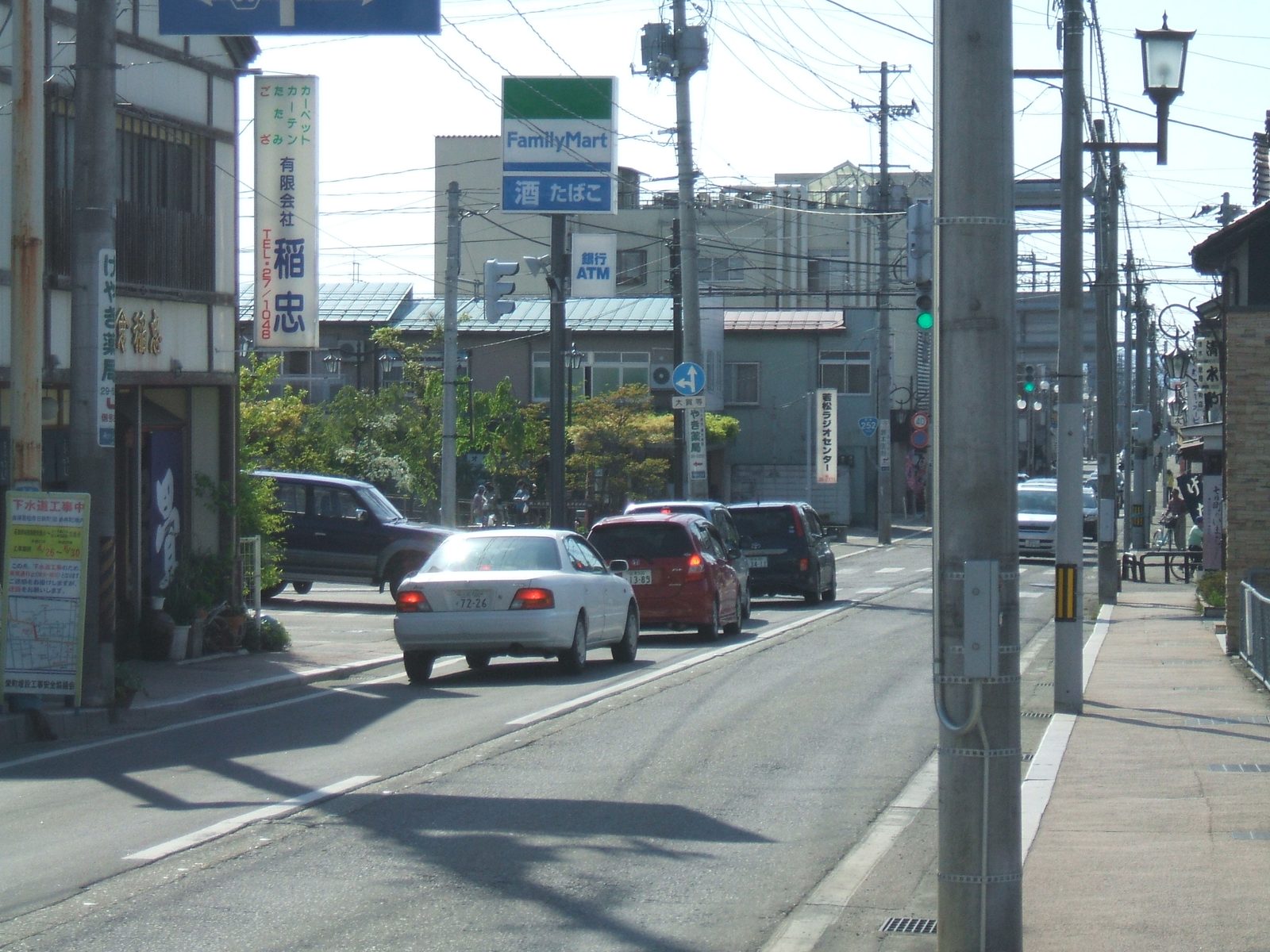 会津若松 七日町通りの土蔵造りの街並み