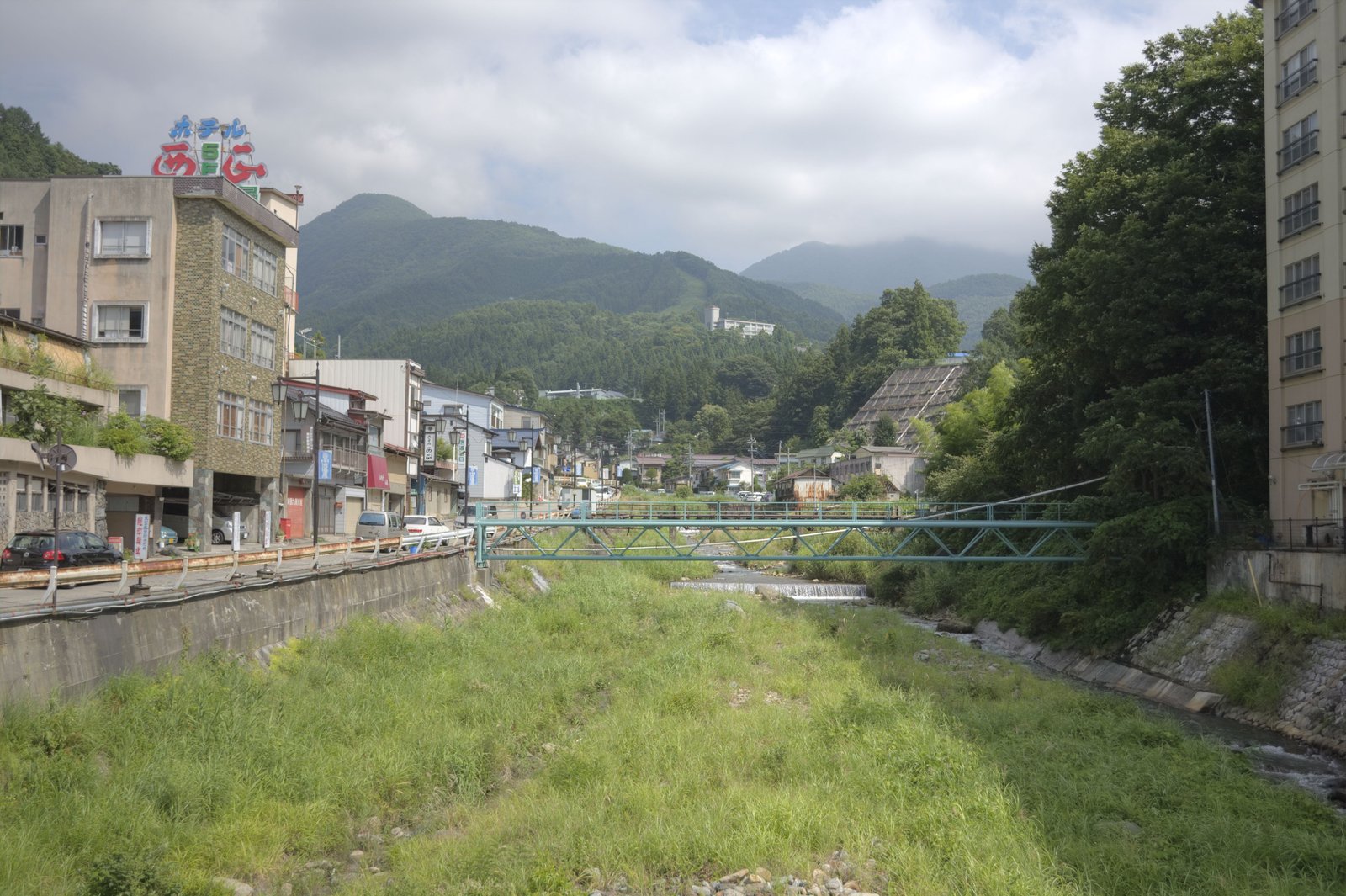 渋温泉街の風景