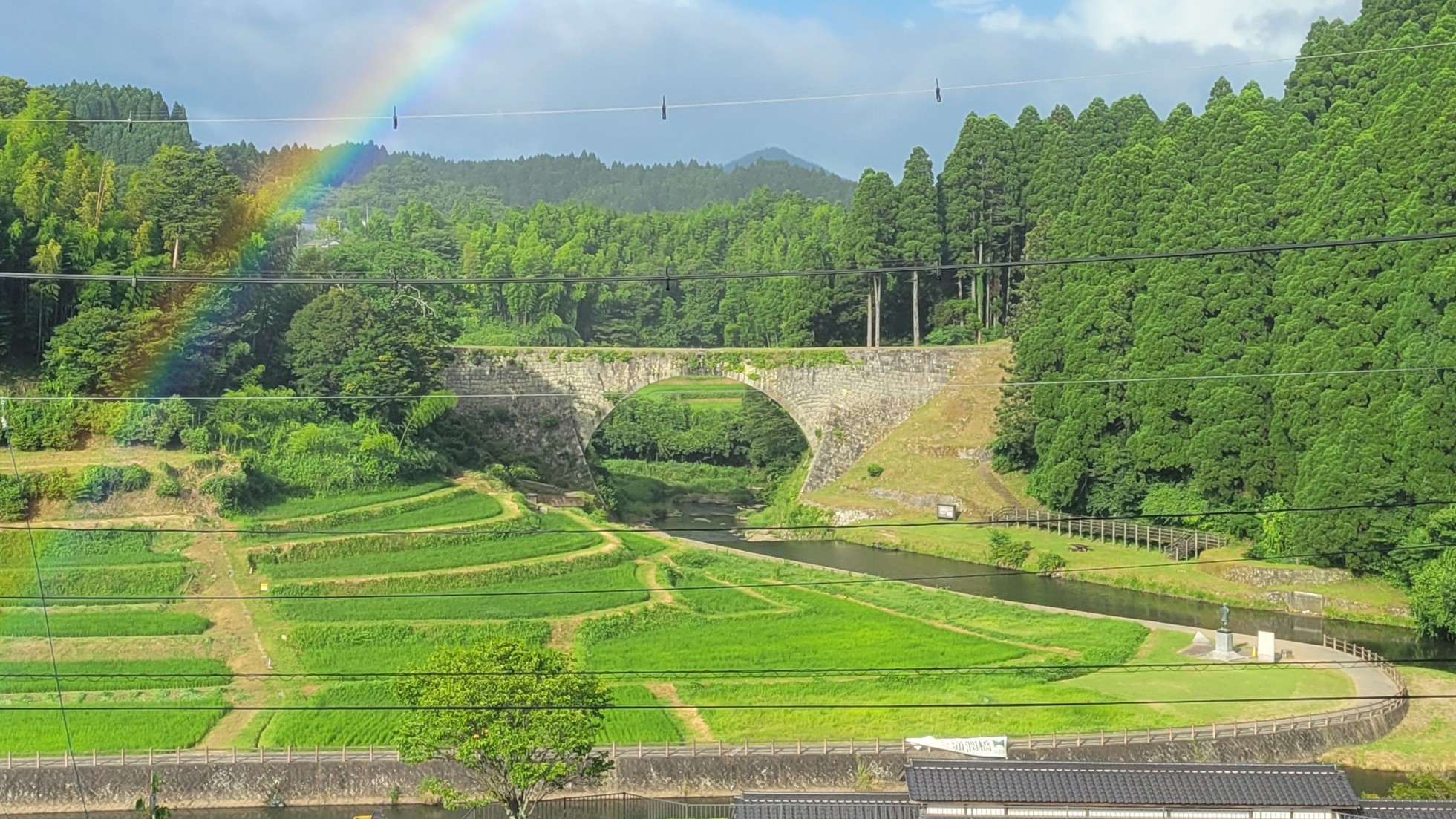 通潤橋からの観光放水