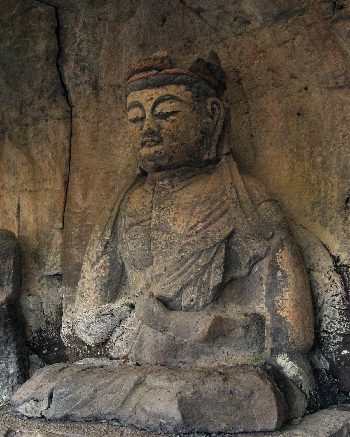 国宝・臼杵石仏（古園石仏 大日如来像）
