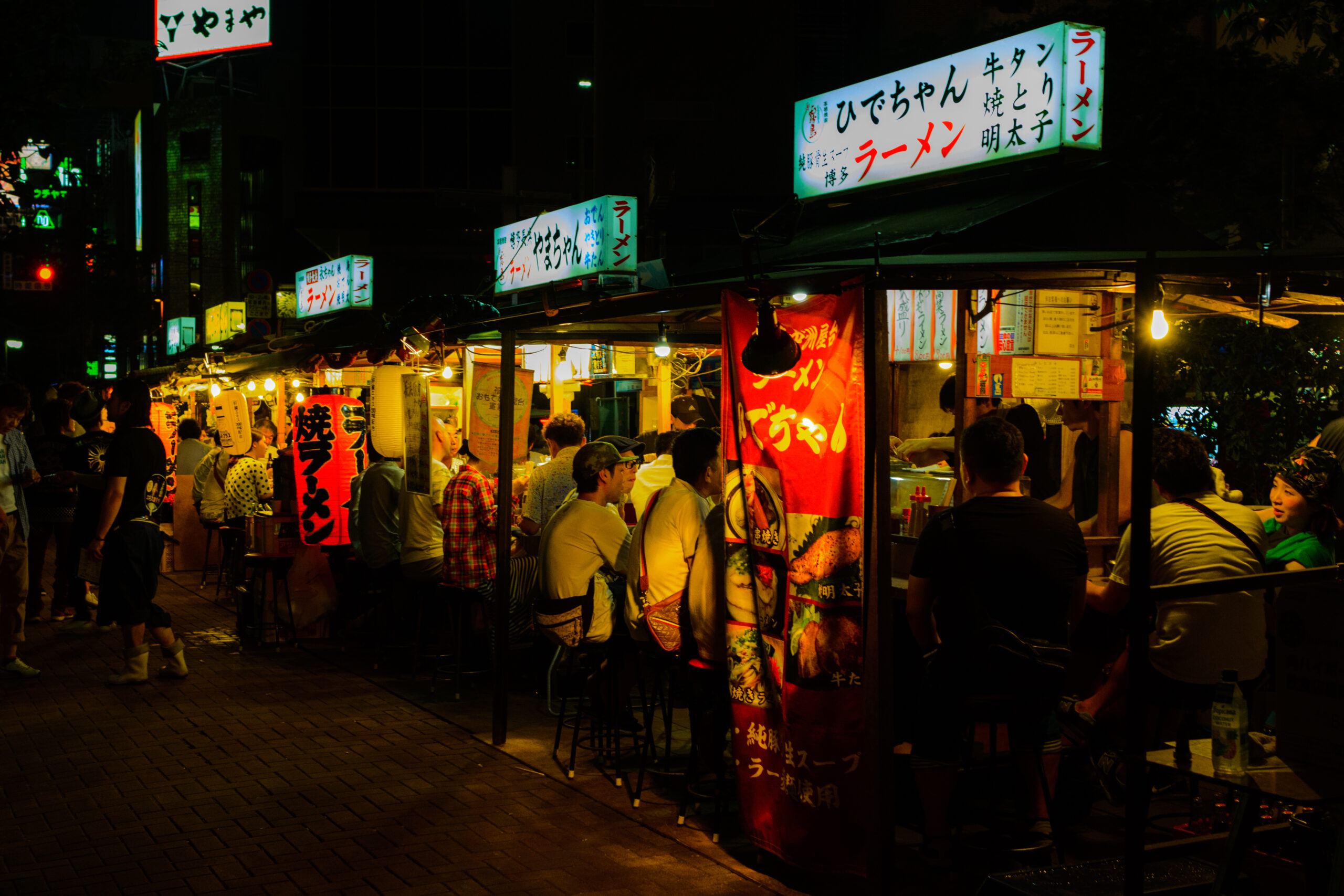 中洲屋台街の夜の屋台