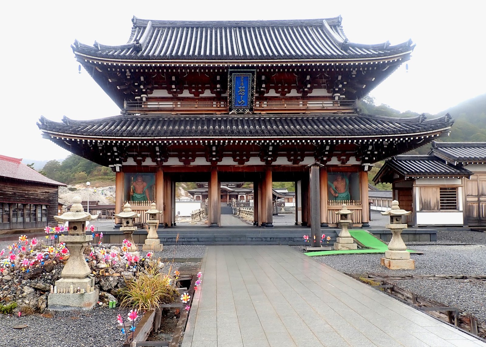 恐山菩提寺の山門