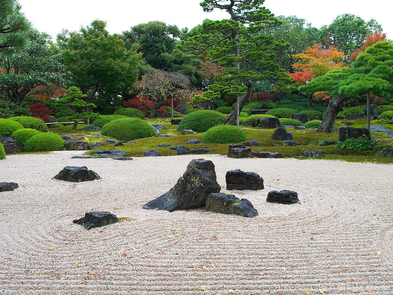 由志園 秋の紅葉